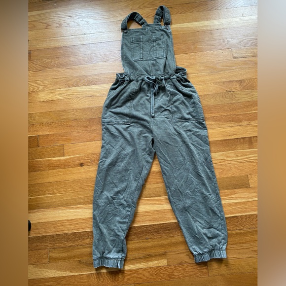 Wallflower Pants & Jumpsuits Wallflower Overalls Olive Green Size
